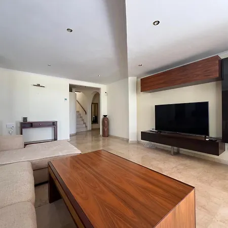 빌라 Eden By Altamarhomes