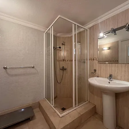 빌라 Eden By Altamarhomes *